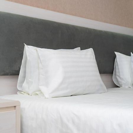 Moffah Grand Hotel Tashkent Bagian luar foto